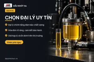 Chọn đại lý uy tín: Một bình chứa dầu nhớt màu vàng và ống nối bên cạnh.
